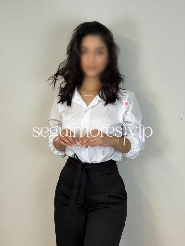 Sofia Alencar em Fortaleza - Ceará — ensaio elegante (foto 6 de 10)